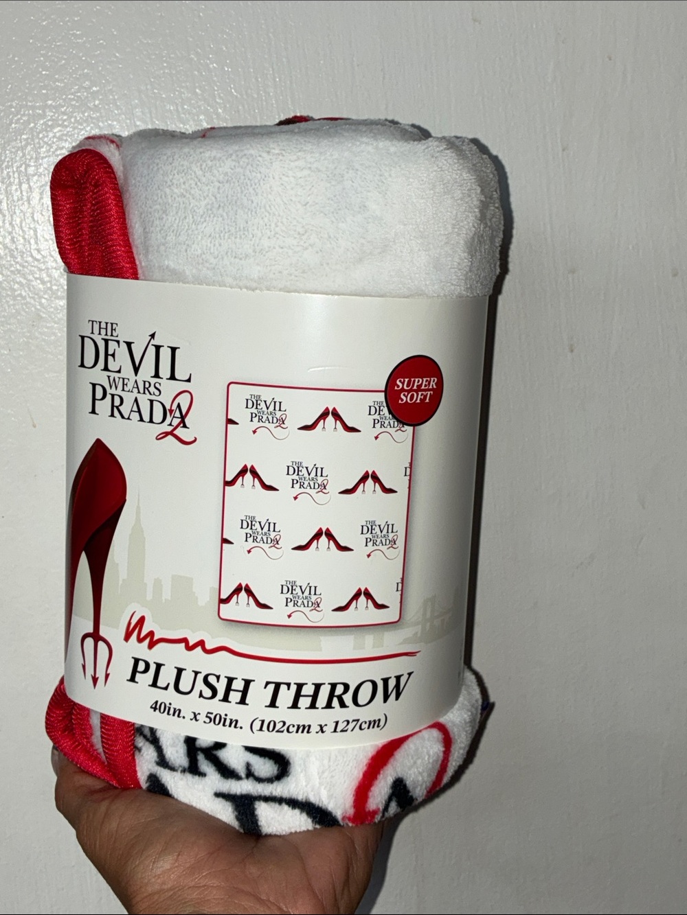 The devil wears Prada 2 plush throw blanket